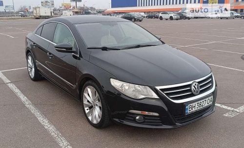 Volkswagen Passat CC 2011