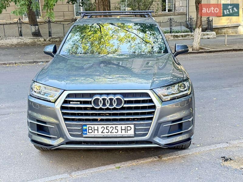 Audi Q7 2015