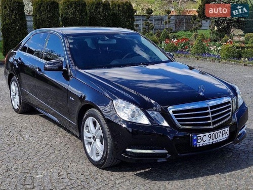 Mercedes-Benz E-Class 2011