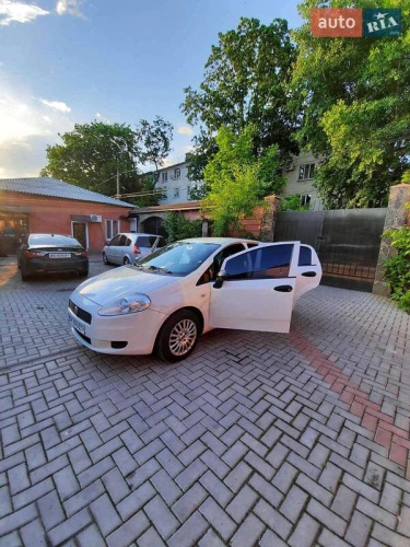 Fiat Grande Punto 2011