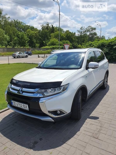 Mitsubishi Outlander 2017