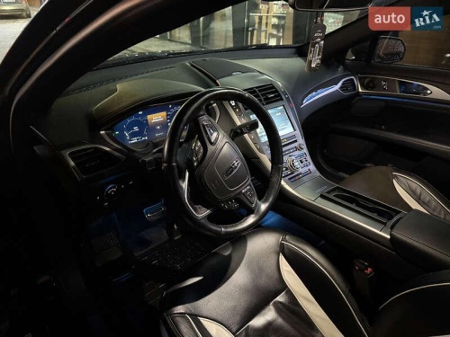 Lincoln MKZ 2016