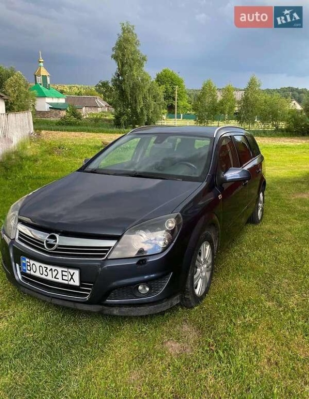 Opel Astra 2009
