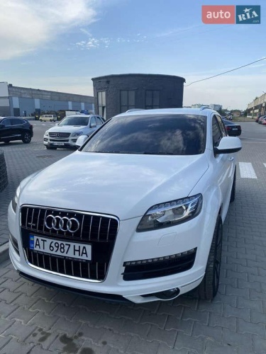Audi Q7 2013