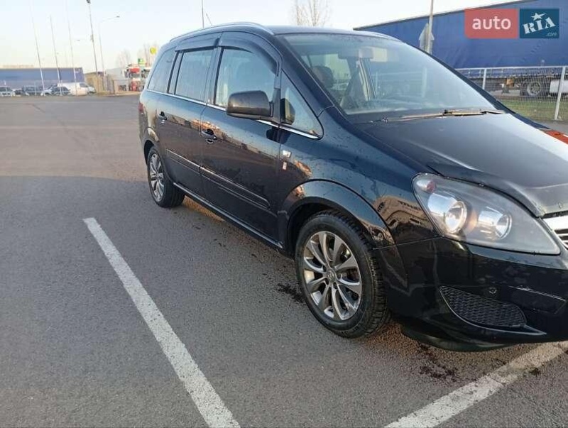 Opel Zafira 2010