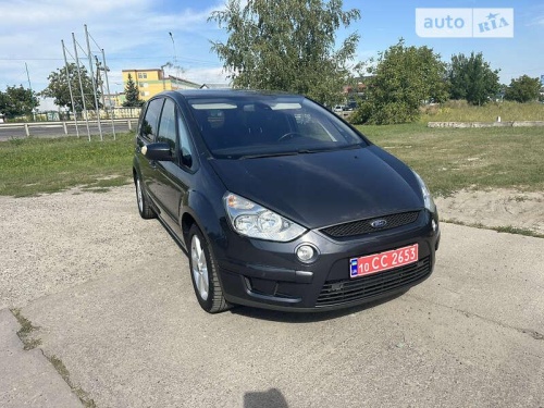 Ford S-Max 2010