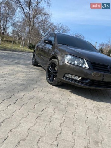 Volkswagen Passat 2012