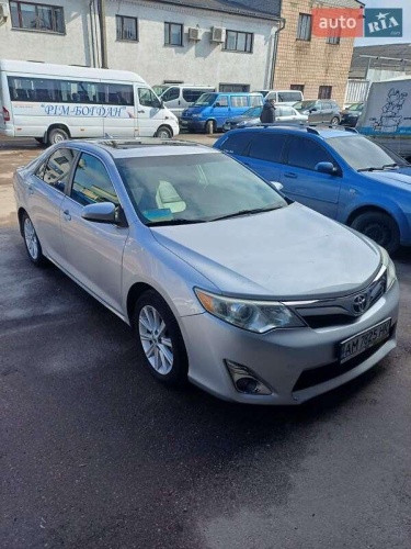 Toyota Camry 2014