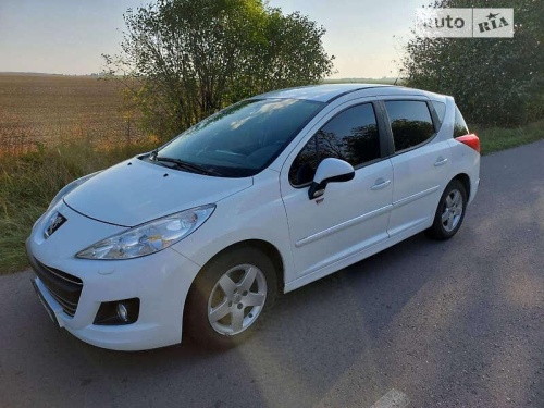 Peugeot 207 2012
