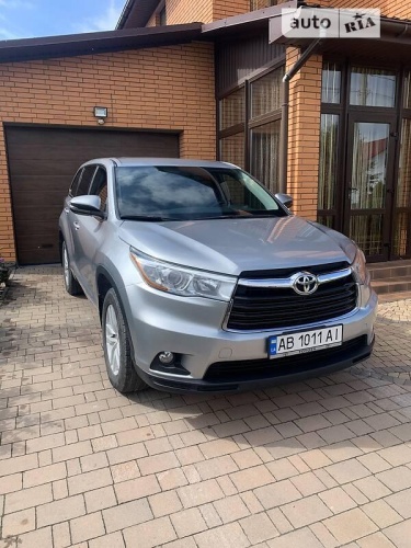 Toyota Highlander 2015