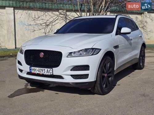 Jaguar F-Pace 2016