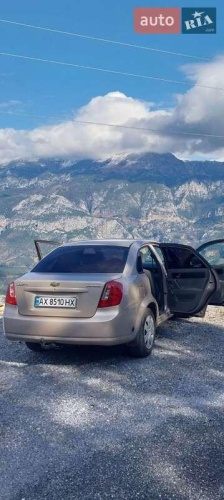 Chevrolet Lacetti 2011