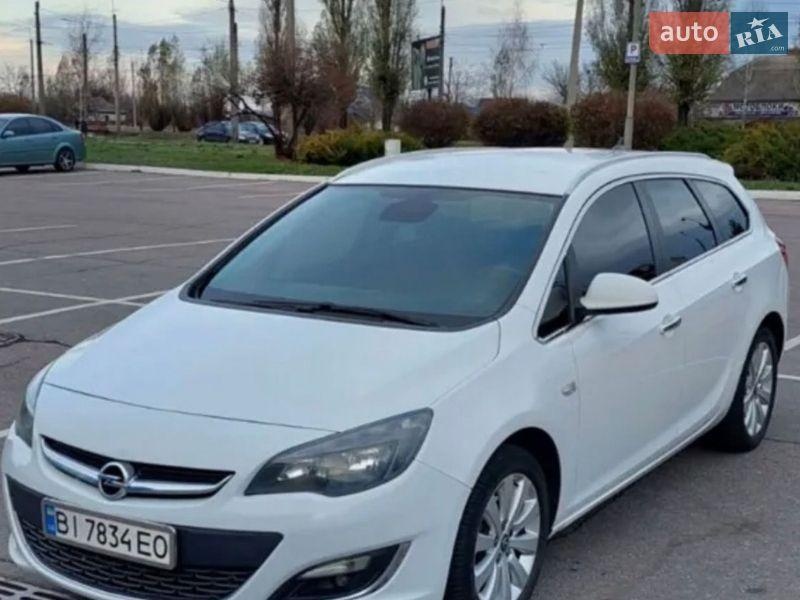 Opel Astra 2013