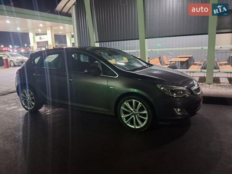 Opel Astra 2010