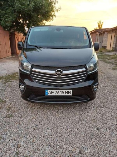Opel Vivaro 2015