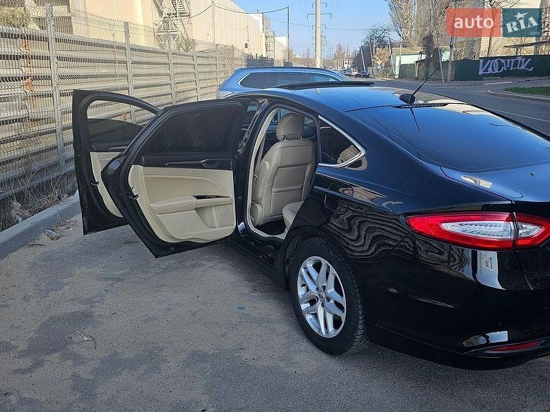 Ford Fusion 2014