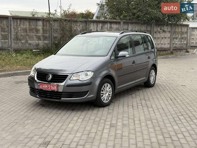 Volkswagen Touran 2008