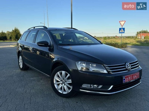 Volkswagen Passat 2011