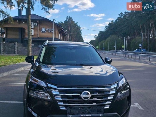 Nissan Rogue 2024