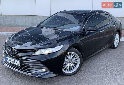 Toyota Camry 2018