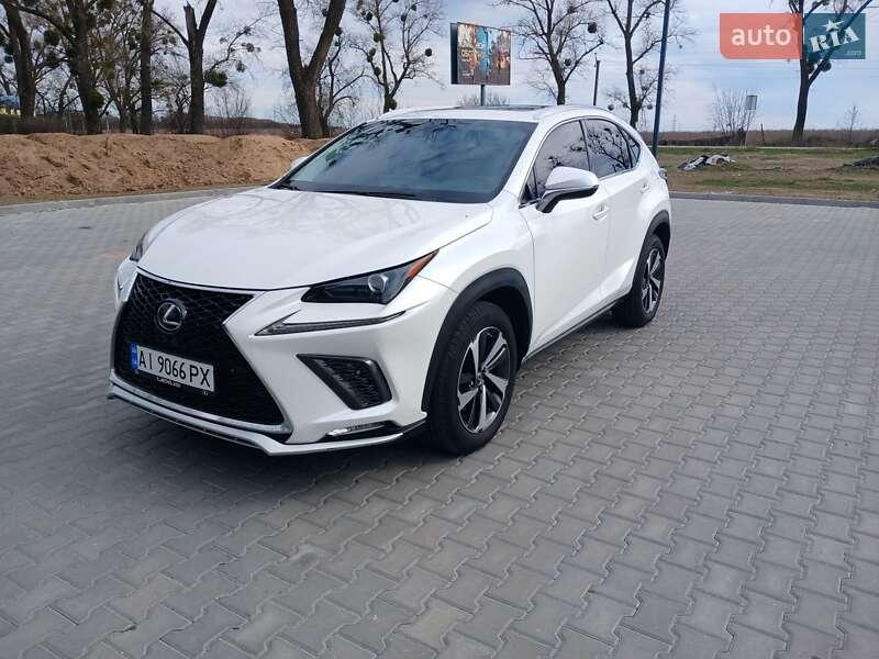 Lexus NX 2020