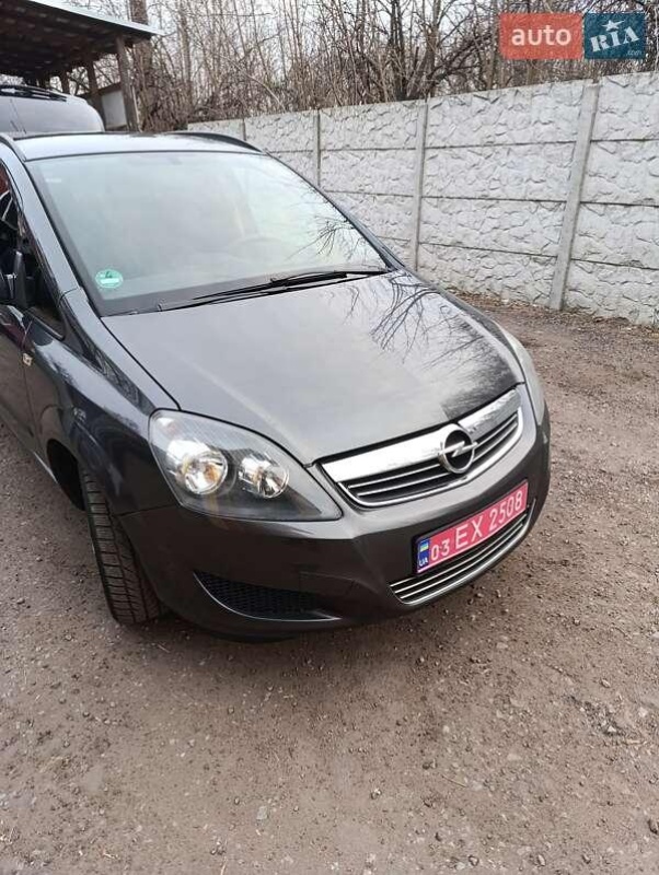 Opel Zafira 2010
