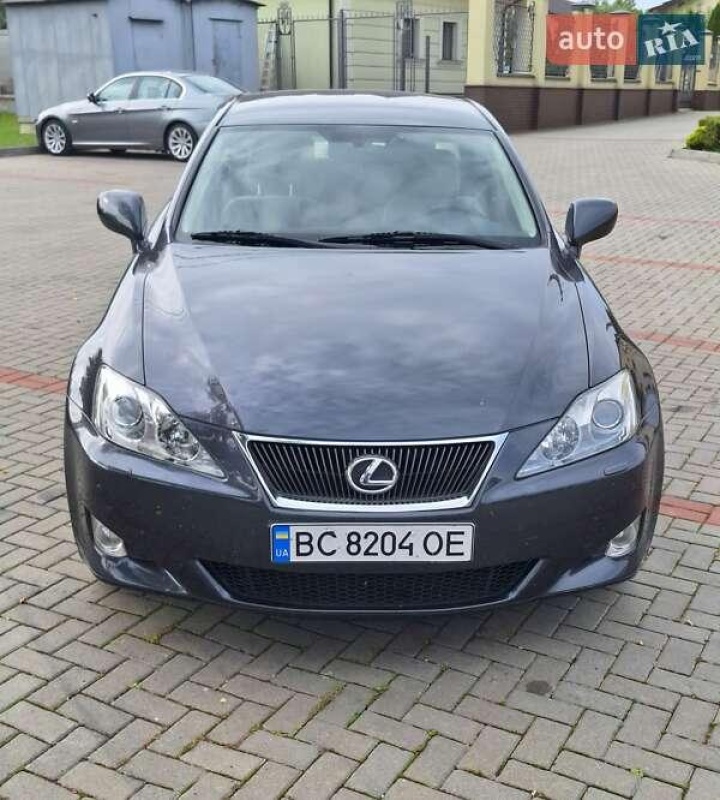 Lexus IS 2008