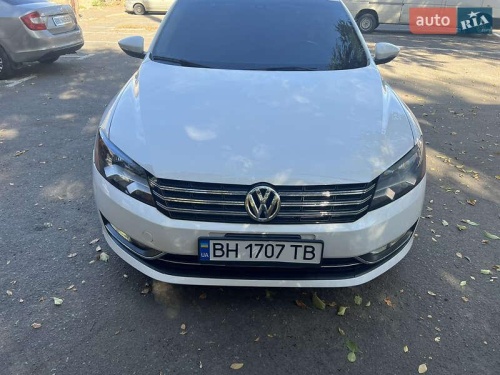 Volkswagen Passat 2012
