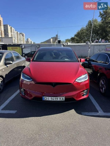 Tesla Model X 2018