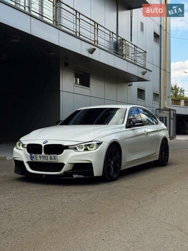 BMW 3 Series 2016