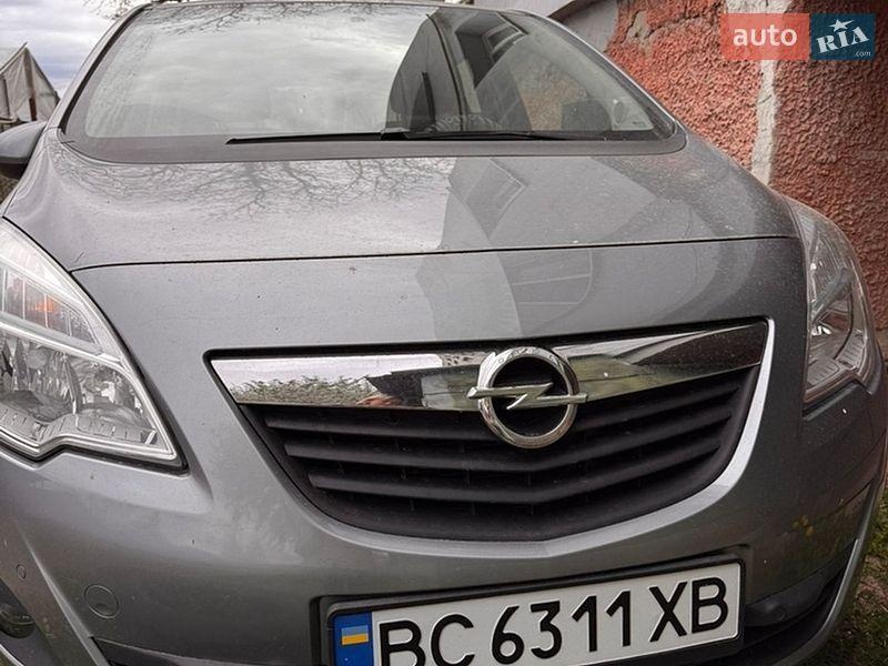 Opel Meriva 2013
