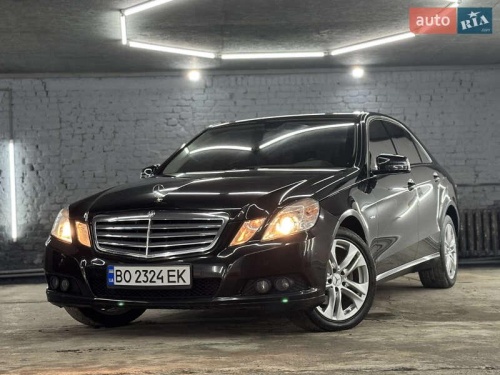 Mercedes-Benz E-Class 2010