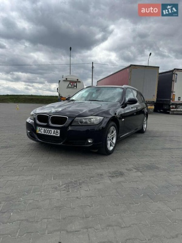 BMW 3 Series 2010
