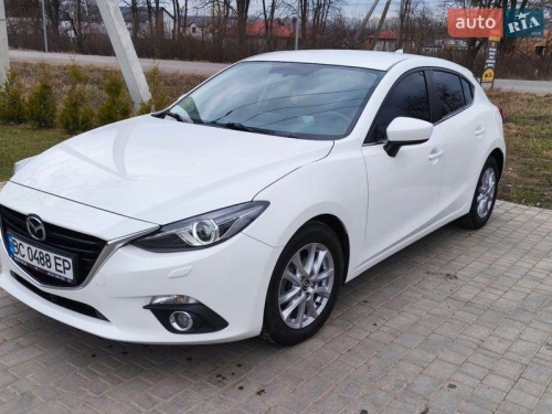 Mazda 3 2016