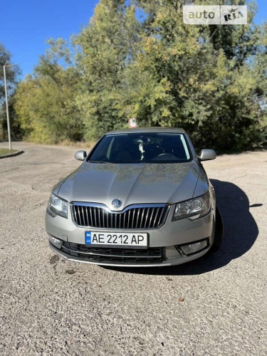 Skoda Superb 2013