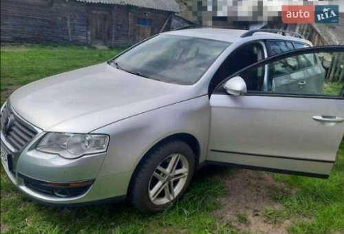 Volkswagen Passat 2010