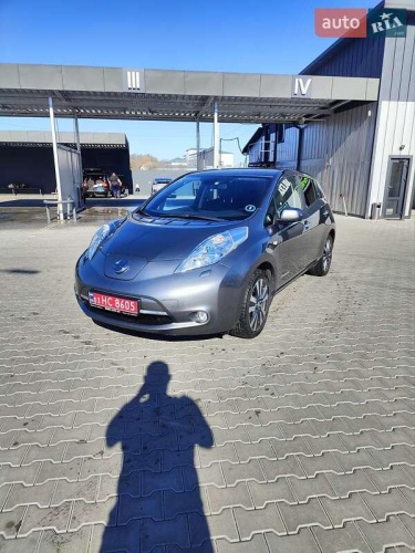Nissan Leaf 2015