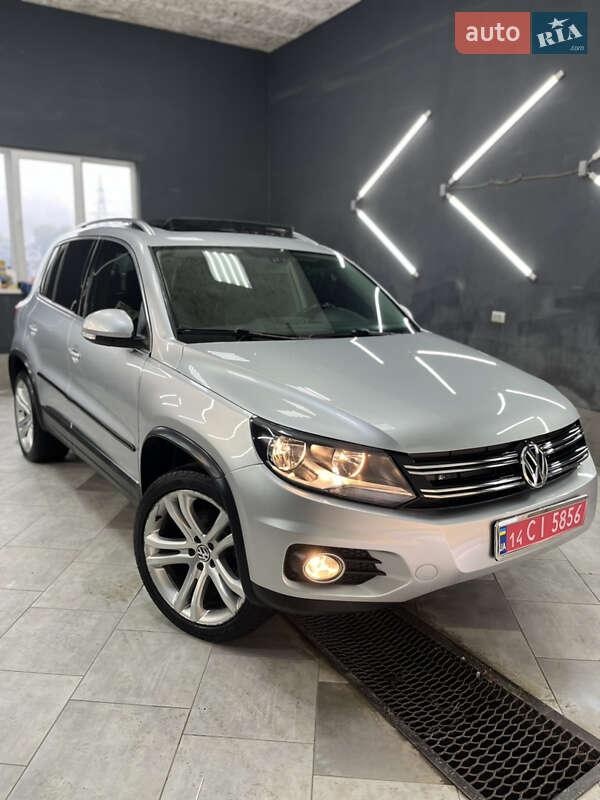 Volkswagen Tiguan 2015