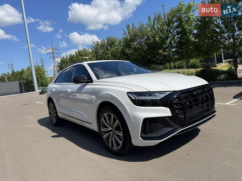 Audi SQ8 2021