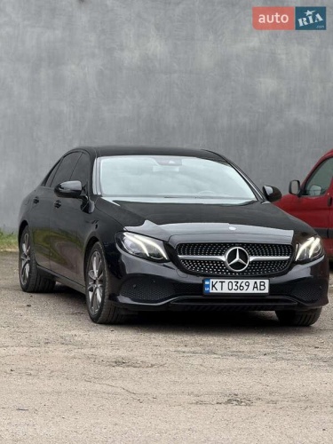 Mercedes-Benz E-Class 2016