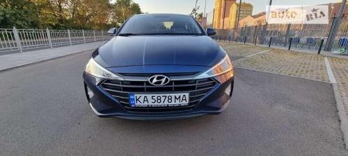 Hyundai Elantra 2019