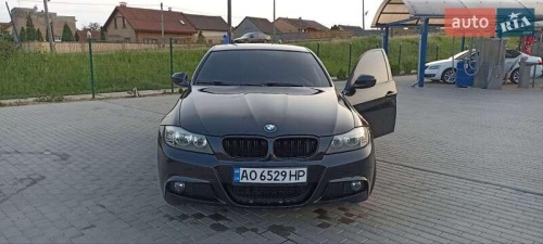 BMW 3 Series 2009