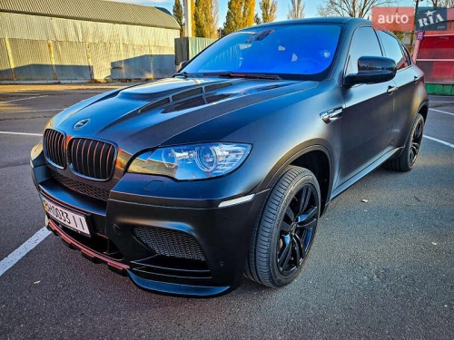 BMW X6 2011