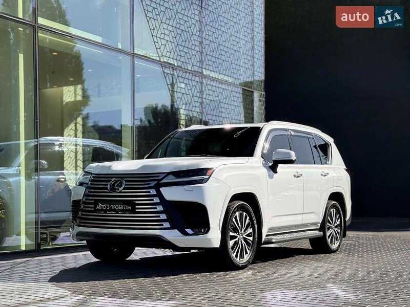 Lexus LX 2023