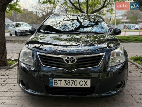 Toyota Avensis 2010