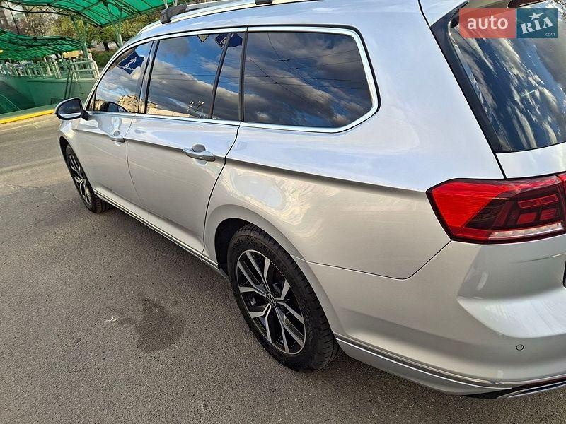 Volkswagen Passat 2021