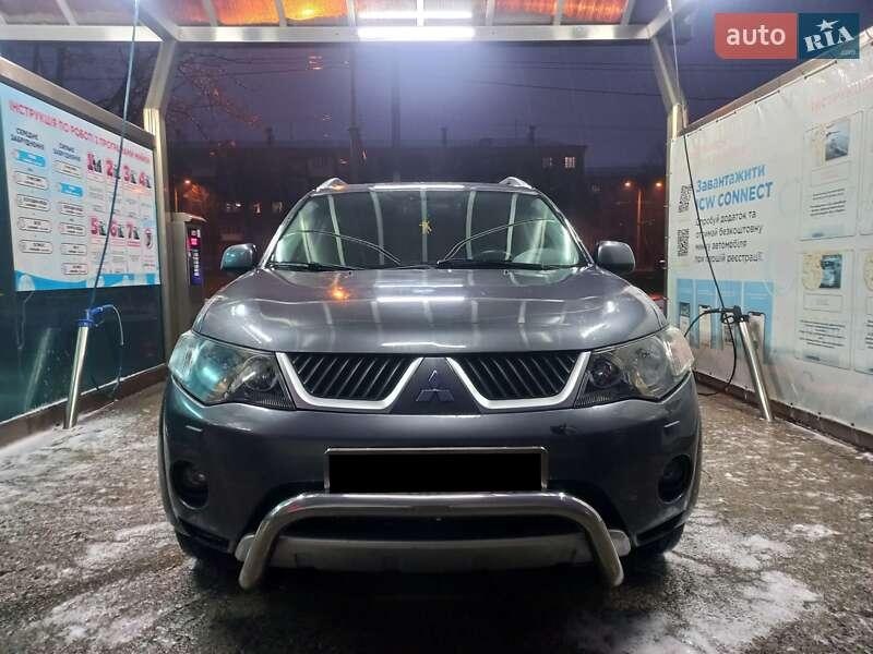 Mitsubishi Outlander 2008