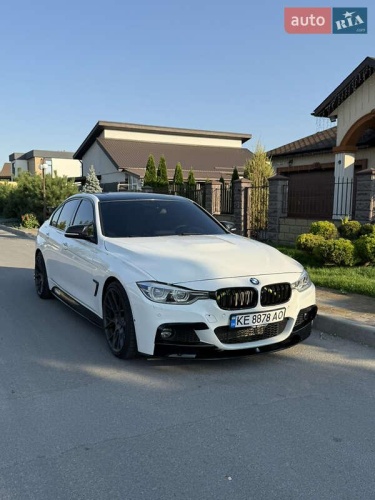BMW 3 Series 2017