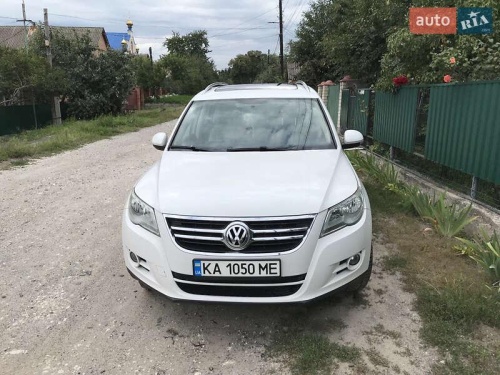 Volkswagen Tiguan 2011