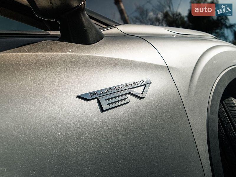 Mitsubishi Outlander 2024